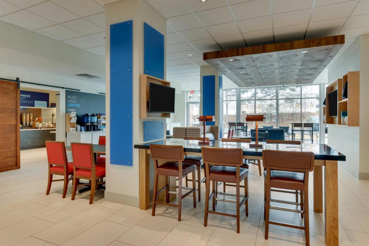 Holiday Inn Express & Suites - Dawsonville By Ihg Zewnętrze zdjęcie